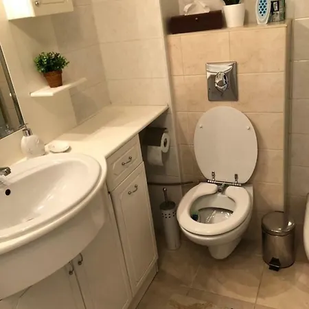 Апартамент Mommy's House Варна
