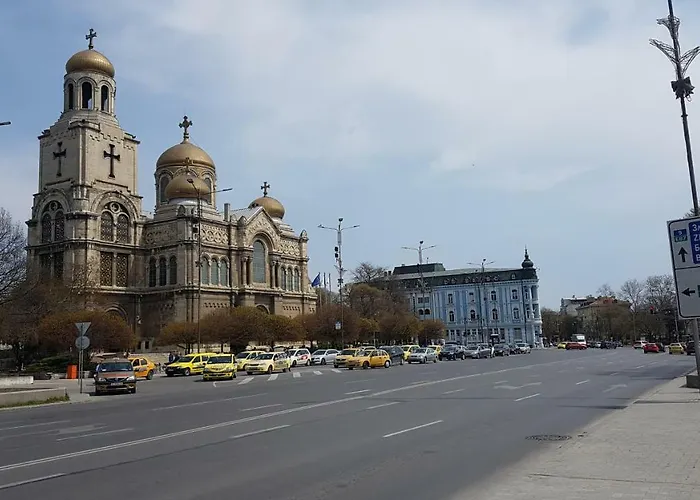Mommy's House Апартамент Варна
