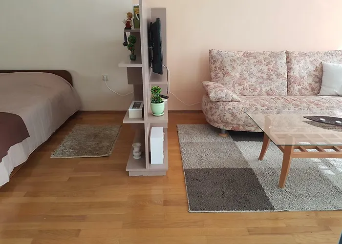 Mommy's House * Варна